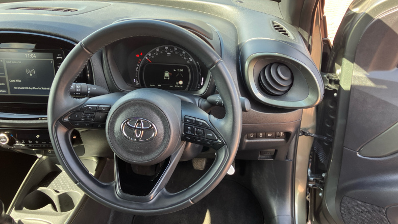 Toyota Aygo X 1.0 VVT-i Edge 5dr Petrol Hatchback